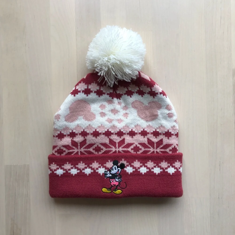 New Disney Mickey Mouse Pom Beanie Hat